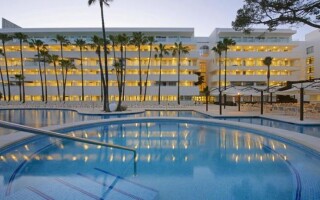 Iberostar Royal Cristina Hotel