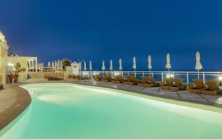 XQ El Palacete Hotel