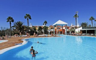 Cordial Green Golf Bungalows