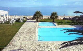 Acharavi Beach Hotel