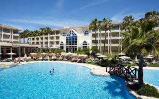 Grupotel Parc Natural & Spa Hotel