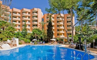 Globales Nova Apartments