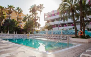 Ola Club Panama Hotel