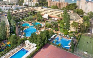 Zafiro Palmanova Aparthotel