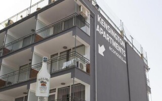 Econotels Kensington Apartments