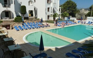 Surfing Playa Apartments