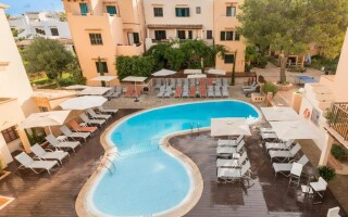 Playa Ferrera Apartments