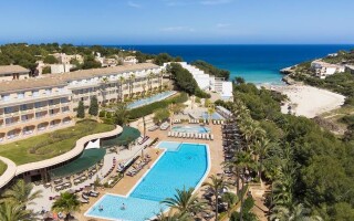 Insotel Cala Mandia Resort Hotel