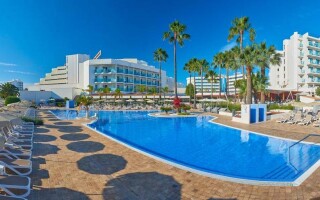 Hipotels Cala Millor Park Aparthotel