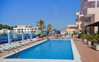 Blue Star Apartments