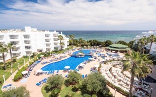 Tropical Garden Aparthotel