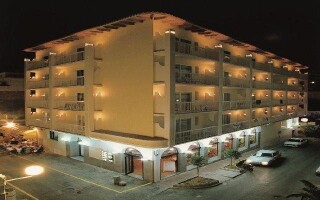 Excelsior Fun & Basics Hotel