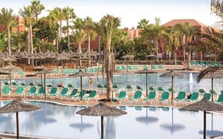 Oasis Papagayo Sport & Family Aparthotel