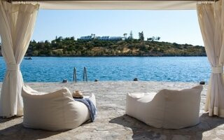 Minos Beach Art Hotel