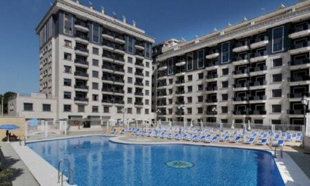 Nuria Sol Apartments