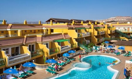 Caleta Garden Apartments