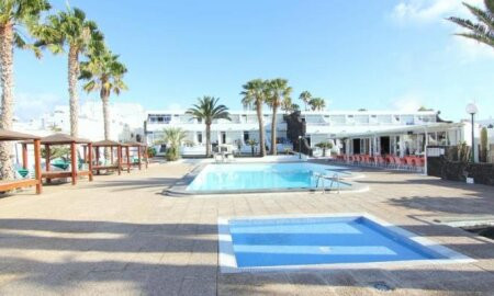 Arena Dorada Apartments