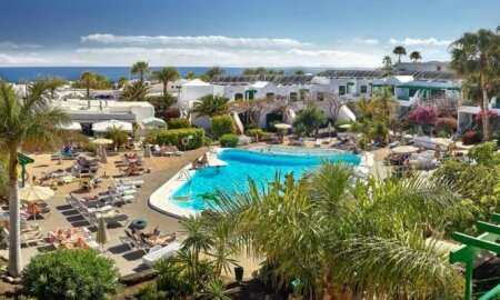 HG Lomo Blanco Apartments