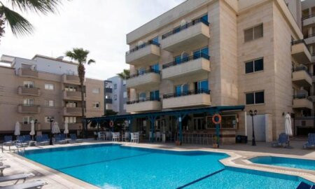 Kapetanios Limassol Hotel