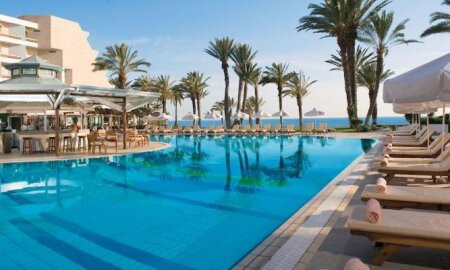 Constantinou Bros Pioneer Beach Hotel