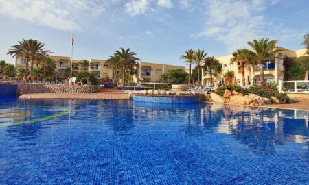 Sirenis Club Aura Hotel