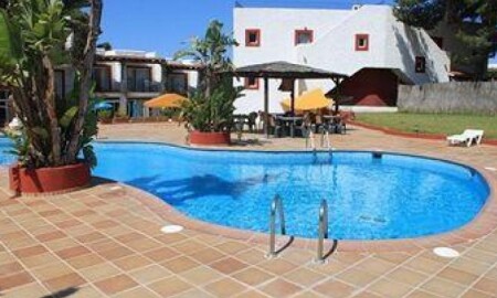 Villas del Sol Apartments