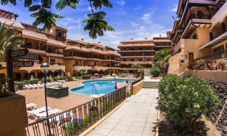 PrimeSelect Los Alisios Apartments