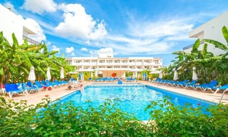 Casa Luis Apartments