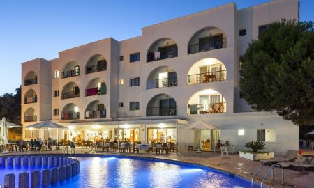 Puerto Cala Vadella Apartments