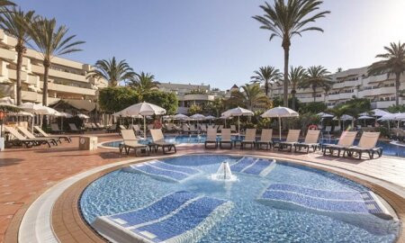 Barcelo Corralejo Bay Hotel