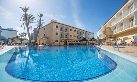 Surfing Colors Apartments