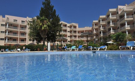 Estrela do Vau Apartments