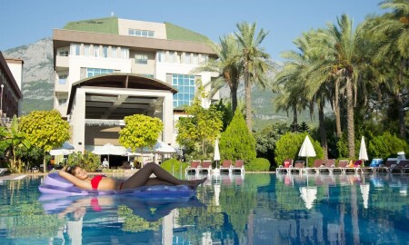 Armas Gul Beach Hotel