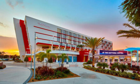 The Daytona, Autograph Collection