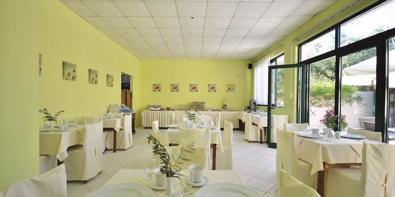 agrilia hotel laganas zante