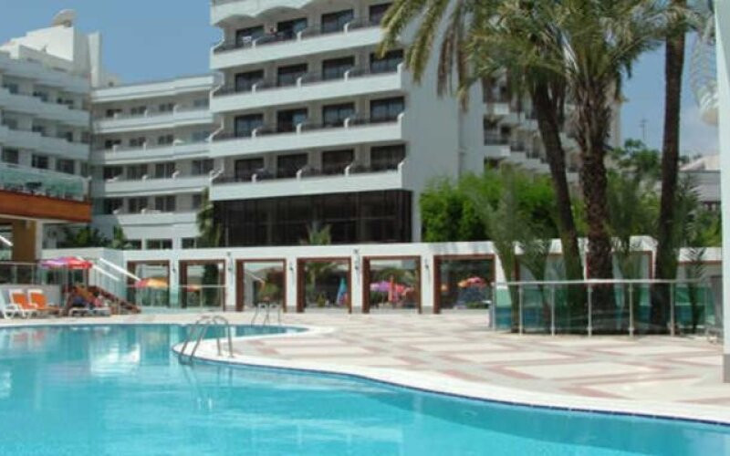Blue Bay Classic Hotel