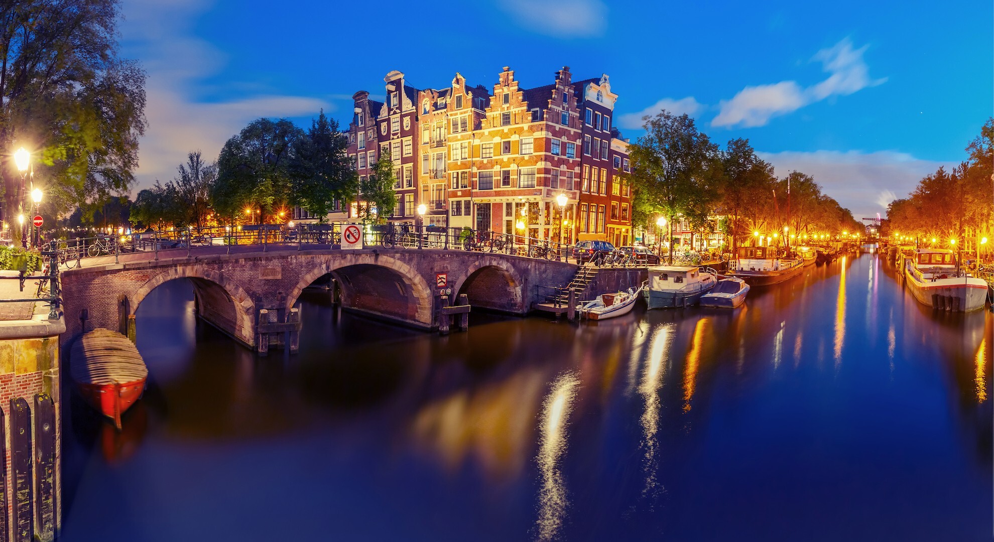 Amsterdam Holidays 2020/2021
