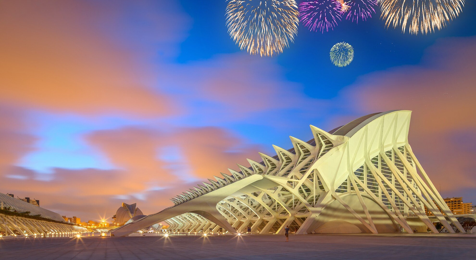 Valencia Holidays 2020/2021