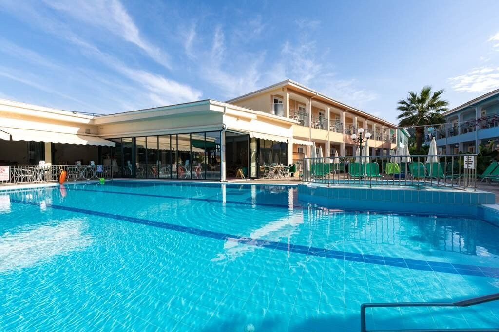 sofias hotel complex kalamaki