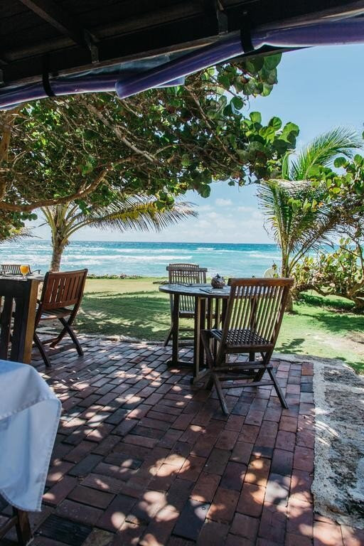 Ocean Spray Beach Apartments, Christchurch, Barbados