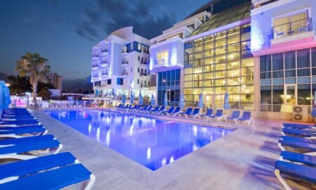 Sealife Family Resort Hotel