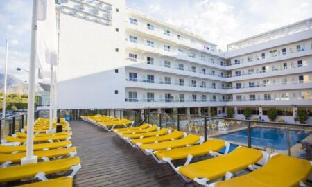 Port Fiesta Park Hotel