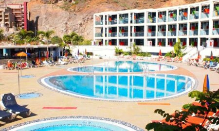 Gran Amadores Apartments