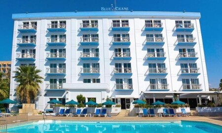 Blue Crane Aparthotel
