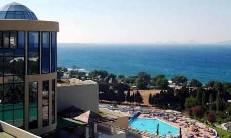 Kipriotis Panorama Suites & Hotel