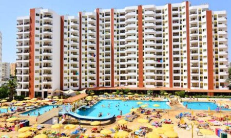 Clube Praia da Rocha Apartments