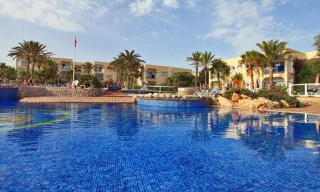 Sirenis Club Aura Hotel