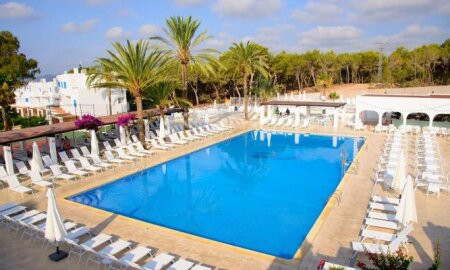 Ola Club Cala Llenya Apartments