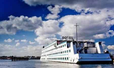 Amstel Botel Hotel
