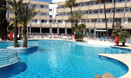 Rosa Del Mar Aparthotel